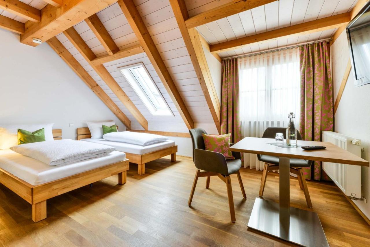 Bed and Breakfast Bett'N Glueck - Uebernachtung & Fruehstueck Zusmarshausen Esterno foto