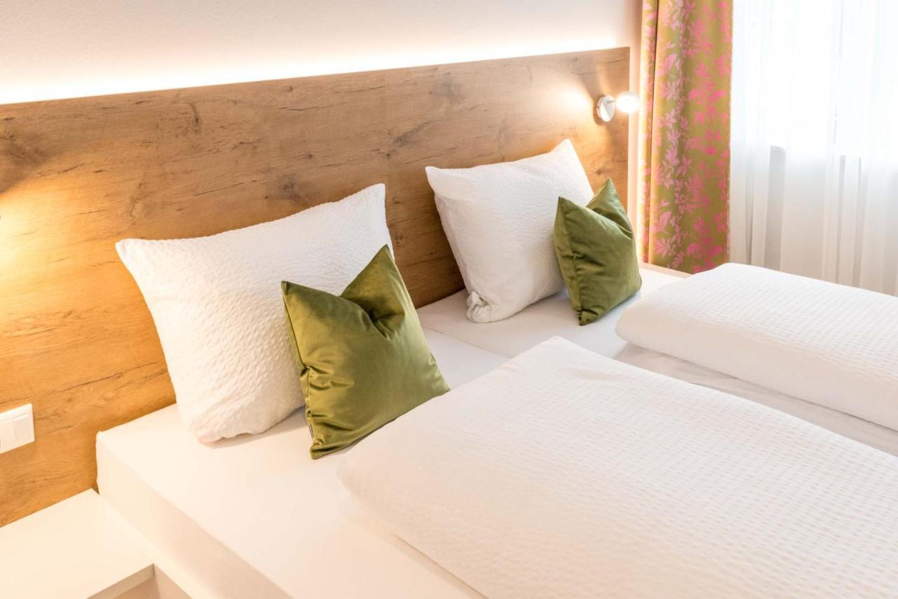 Bed and Breakfast Bett'N Glueck - Uebernachtung & Fruehstueck Zusmarshausen Esterno foto