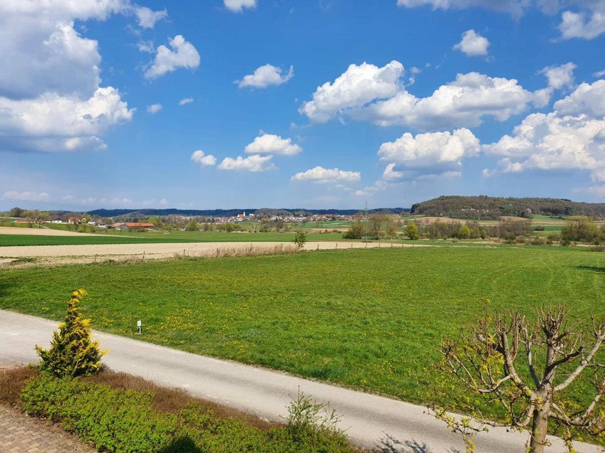 Bed and Breakfast Bett'N Glueck - Uebernachtung & Fruehstueck Zusmarshausen Esterno foto